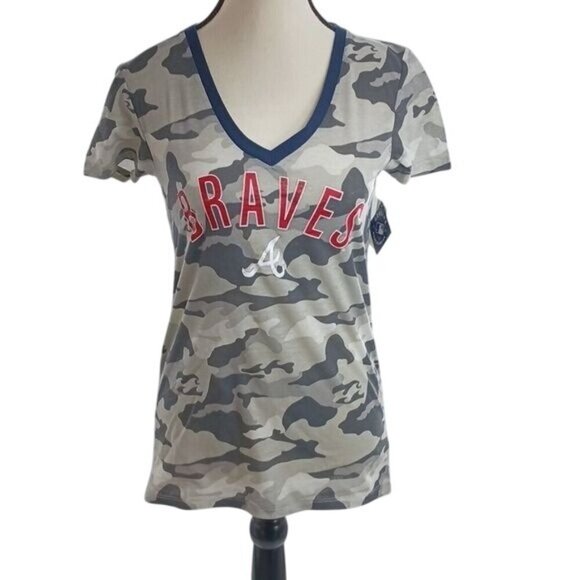 MLB Womens Atlanta Braves Camo V Neck Short Sleeve T Shirt Baseball Tee - Picture 1 of 10